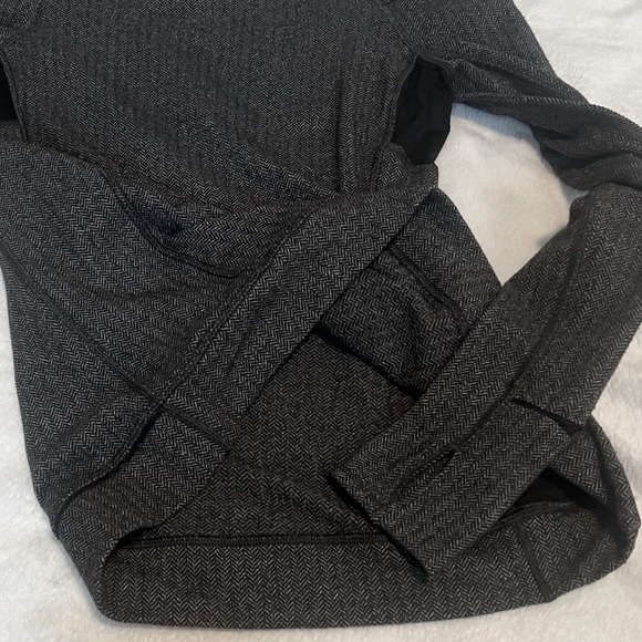 Lululemon Think Fast Long Sleeve Heathered Herringbone Rulu Pullover Size 6 - Picture 11 of 11